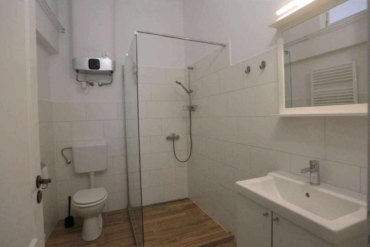 Jokai 19 Vendeghaz Lägenhet Veszprém Exteriör bild